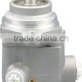 China No.1 OEM Manufacturer, Genuine Part for Volvo VT79A Power Steering Pump OE No: 3172499 8113461 With Gears thumbnail-1