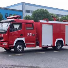 Dongfeng 4-ton water tank fire truck, fire extinguishing and rescue emergency vehicle.
