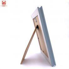 Wholesale Picture and Photo Plastic Hanging Floating Photo Frame thumbnail-4