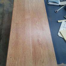 Laminate Flooring thumbnail-5