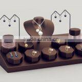 Custom Design Jewelry Decoration Shop Earring Necklace Ring Leather Jewelry Display Set thumbnail-5