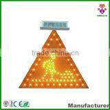Solar Traffic Signal/Solar Traffic Sign for Traffic Road Safety thumbnail-3