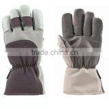 Cold Weather Reflective Gloves thumbnail-3