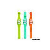 RDWE00209 Watch thumbnail-1