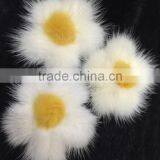 YR836 Women Fashion Fur Accessory Genuine Mink Fur Flower thumbnail-3