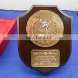 High Quality Dubai Stars Lifting Championship Table Decoration Metal Wood Trophy