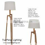 Lightingbird Hot Sale Desk Wood Table Lamp for Reading