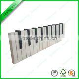 Morden Wooden Piano Keyboard Clothes Hook thumbnail-5