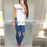 2016 Spring New Women's Fashion Straight Jeans Ripped Holes Female Long Term Mid Waist Cotton Washed Denim Pants thumbnail-4