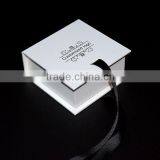 Luxury Custom High Gloss White Paper Cardboard Box Packaging for Candle thumbnail-4