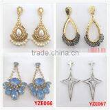 New Design Good Looking Fashion Indian Gold Jhumka Earring thumbnail-4