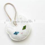 NEW DESIGN!White Cat Felt Ornament With Multi Colored Eyes Decoration Made in China