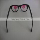 Heart-Shaped Party Glasses thumbnail-5