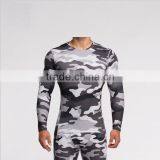 Polyester Spandex Long Sleeves Compression Shirt / Rash Guard With Camouflage Design