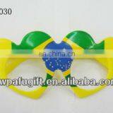 Party Favor Glasses With Heart