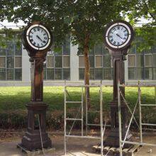 Street Clock thumbnail-2