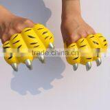 Cute PU Foam Tiger Paw Toy for Halloween thumbnail-1