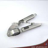 High Quality Stainless Steel Garlic Masher,garlic Press (HGP-08) thumbnail-1