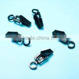 Small Plastic Black Curtain Clip Rings thumbnail-3