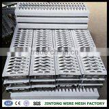 Hot Sale and Sample Free Galvanized Checkered Plate/checker Plate Specification With All Kinds of Hole Shape(China Manufacturer) thumbnail-3