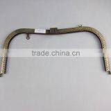 Factory Price DIY Top Quality Elegant Pinhole Big Bag Frame With Clasp Loop