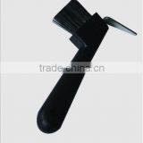 Hoof Pick With Brush / Easy Grip Handle thumbnail-1