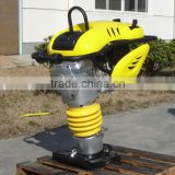 Mix fuel and oil easy starting low-noise operation tamping rammer with Imported yellow bellow