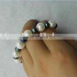 White and Black Freshwater Pearl Bracelet Wholesale thumbnail-5