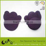 Heat Resistant Monkey Shape Anti Slip Silicon Mat FDA Food Grade