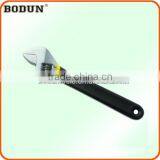D2012 Two-color Plastic Handle Adjustable Wrench/spanner