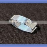 durable high quality metal spring clip for plastic hanger