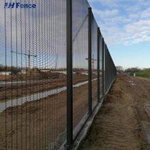 Hot Sales China Yard Fence/358 Security Fence Prison Mesh,Efficient Deterrence 358 Anti Cut Security Fence thumbnail-4
