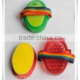 Plastic Horse Sponge Massage Brush With Rainbow Strap thumbnail-1
