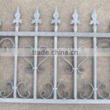 Decorative Metal Garden Fence thumbnail-1