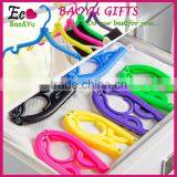 Plastic Foldable Hanger Travel Clothes Hangers thumbnail-1