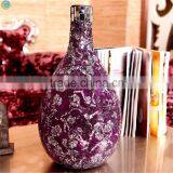 Crack Mirrored Mosaic Vase With Decoration