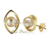 18K Charming Akoya Pearl Earring thumbnail-1