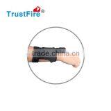 Trustfire DF-008 Cree Led 700 Lumens Portable Led Hand Diving Flashlight thumbnail-5