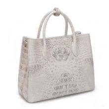 Handbags thumbnail-1