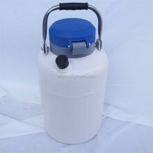 Strolling Through This Dewar Bottle Store, One's Mood Will Become Colorful thumbnail-4