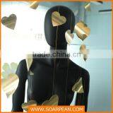Heart-shaped Metal Plate Window Display Props thumbnail-2