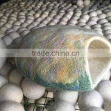 Gray Felted Wool Cat Cocoons thumbnail-5