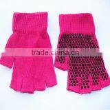 Factory Offer Wholesale Non -slip Pilates/yoga Gloves thumbnail-1
