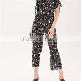 2017 Spring Polyester Off-shouldert Black Print Romper Womens thumbnail-4