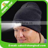 2017 Best Design of Knit Beanie Hard Hat With Led Light thumbnail-5