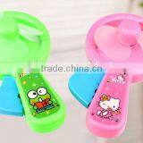 Cheap Plastic Mini Handy Dynamo Fan for Kids in Summer thumbnail-4