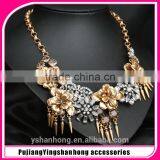 Golden Flower Rivets Luxury Exaggerated Short Necklace Restoring Ancient Ways thumbnail-1