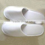 Disposable Open Toe Brushed Fabric Design Print Personalized White Hotel Slippers thumbnail-2