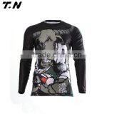 Professional Sublimated Short Sleeve Rash Guard Custom Logo thumbnail-5