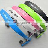 Новый оптовый беспроводной наушник-гарнитура для спорта с MP3-плеером и FM-радио thumbnail-1